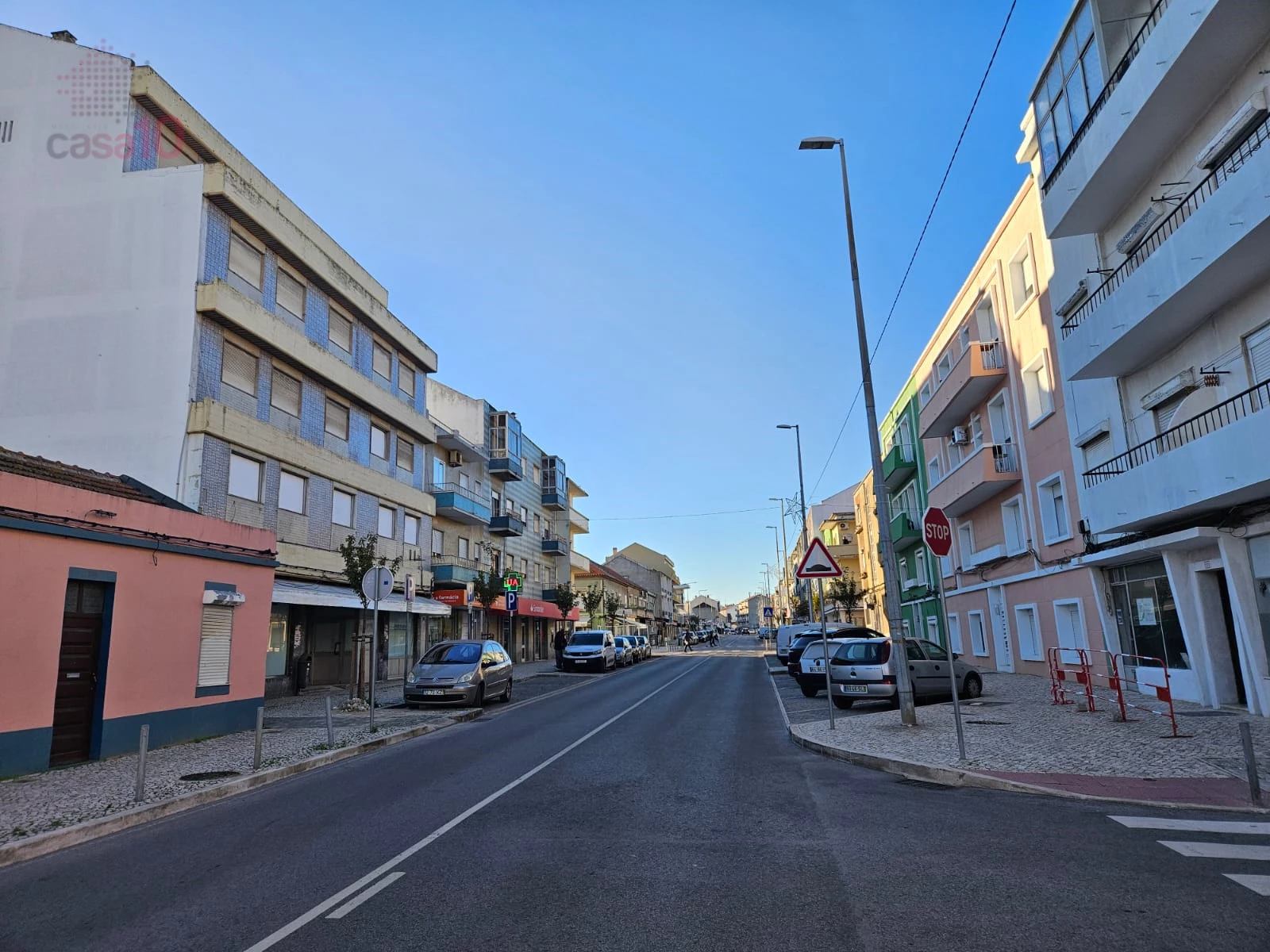 2 BEDROOM FLAT, RENTED, FOR SALE IN BAIXA DA BANHEIRA